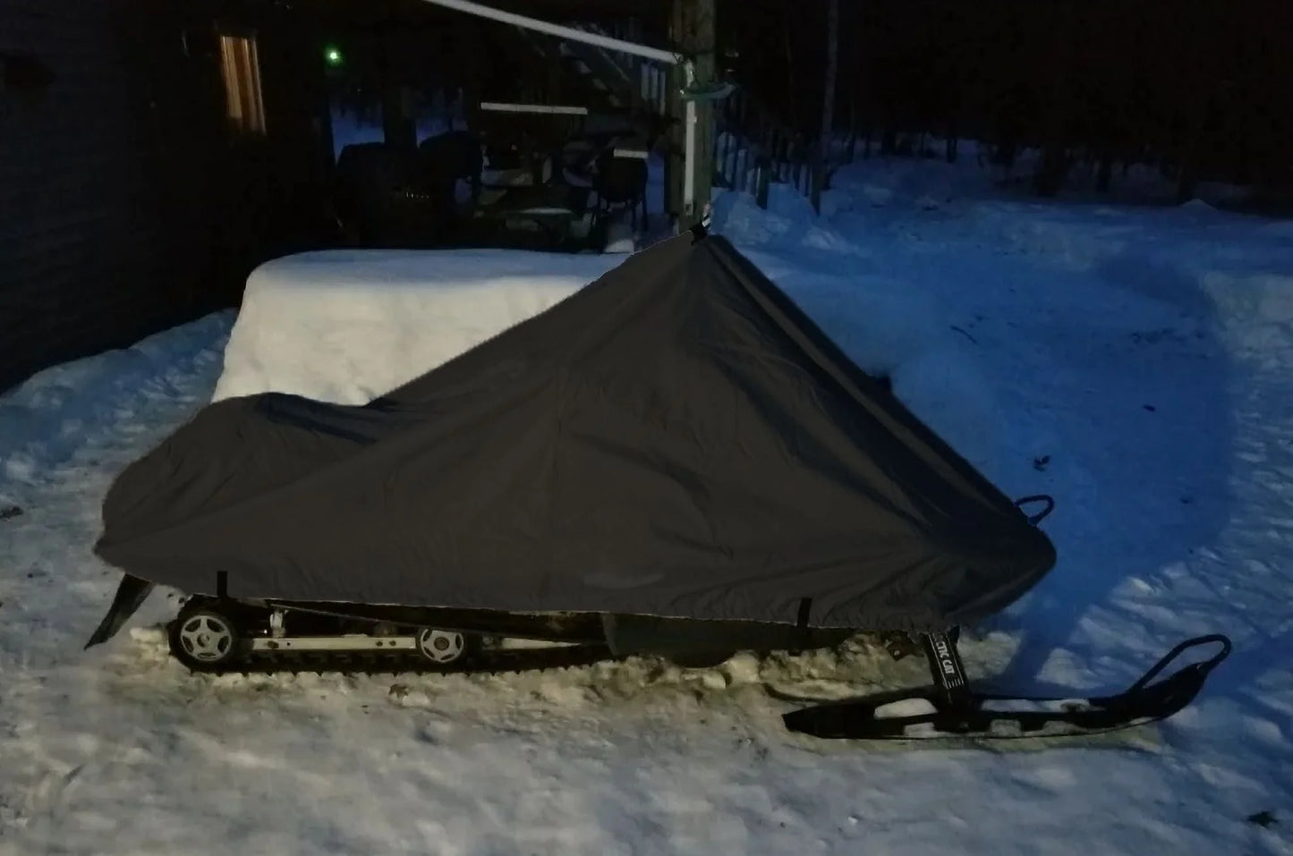 200 Denier Storage Snowmobile Cover Compatible for the 2007-2009 Arctic Cat Model M1000 153 Snowmachine Sled. All Black.