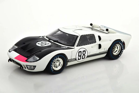 Shelby 1966 Ford GT-40 MK II #98, White - Shelby Collectibles SC415W - 1/18 scale Diecast Model Toy Car