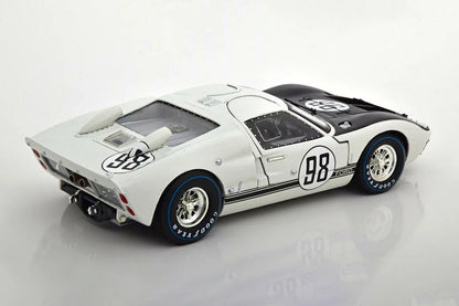 Shelby 1966 Ford GT-40 MK II #98, White - Shelby Collectibles SC415W - 1/18 scale Diecast Model Toy Car